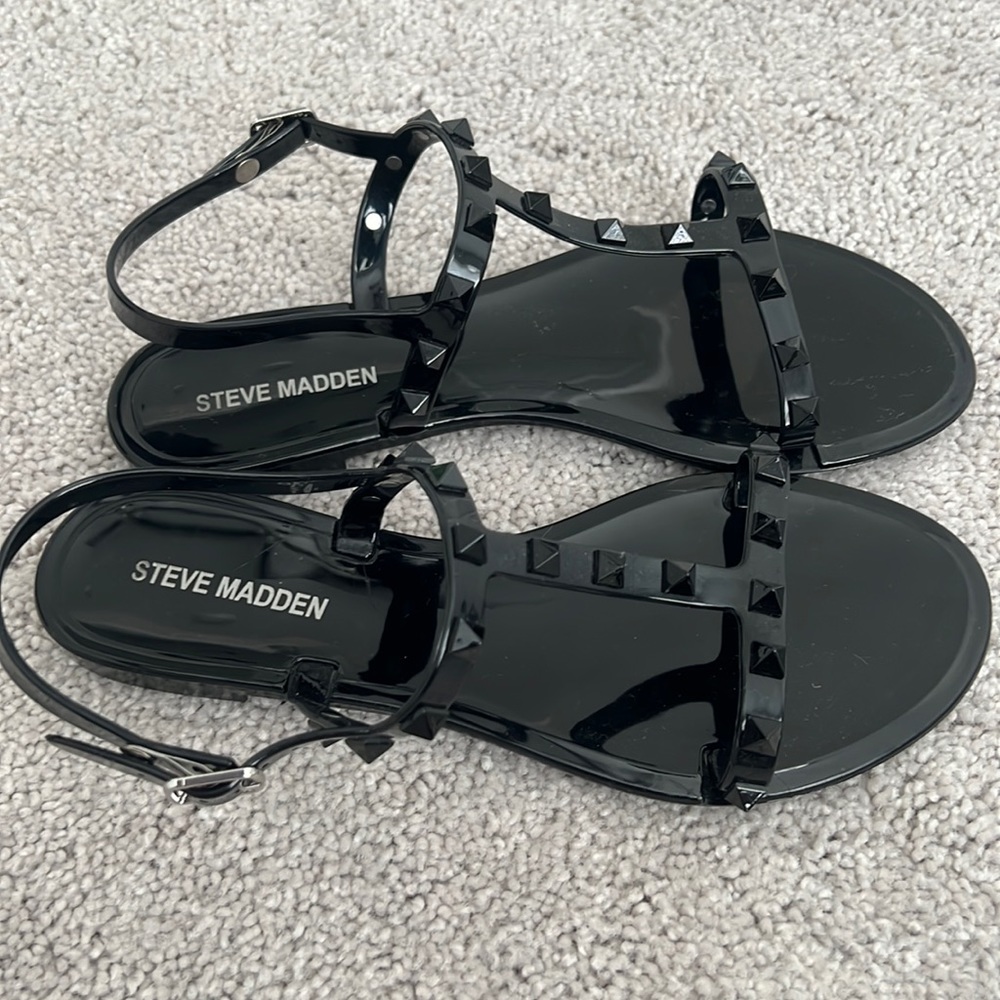 Steve Madden sandals